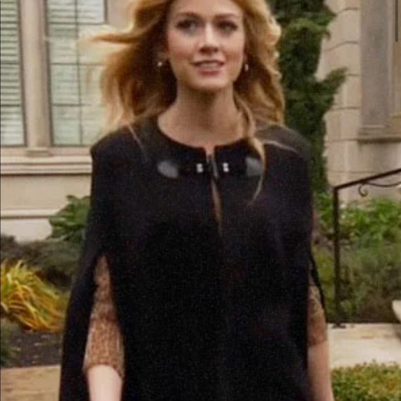 ISO ZARA long cape with pockets - Picture 2 of 2